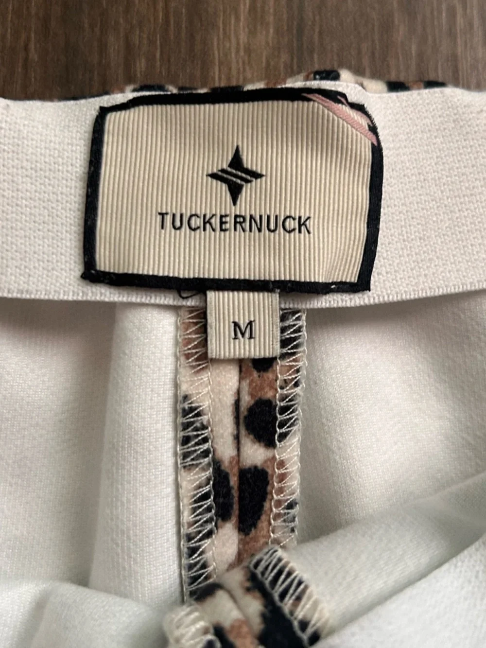Tuckernuck Ashford Leopard Print Corduroy Cropped Pants Sz M